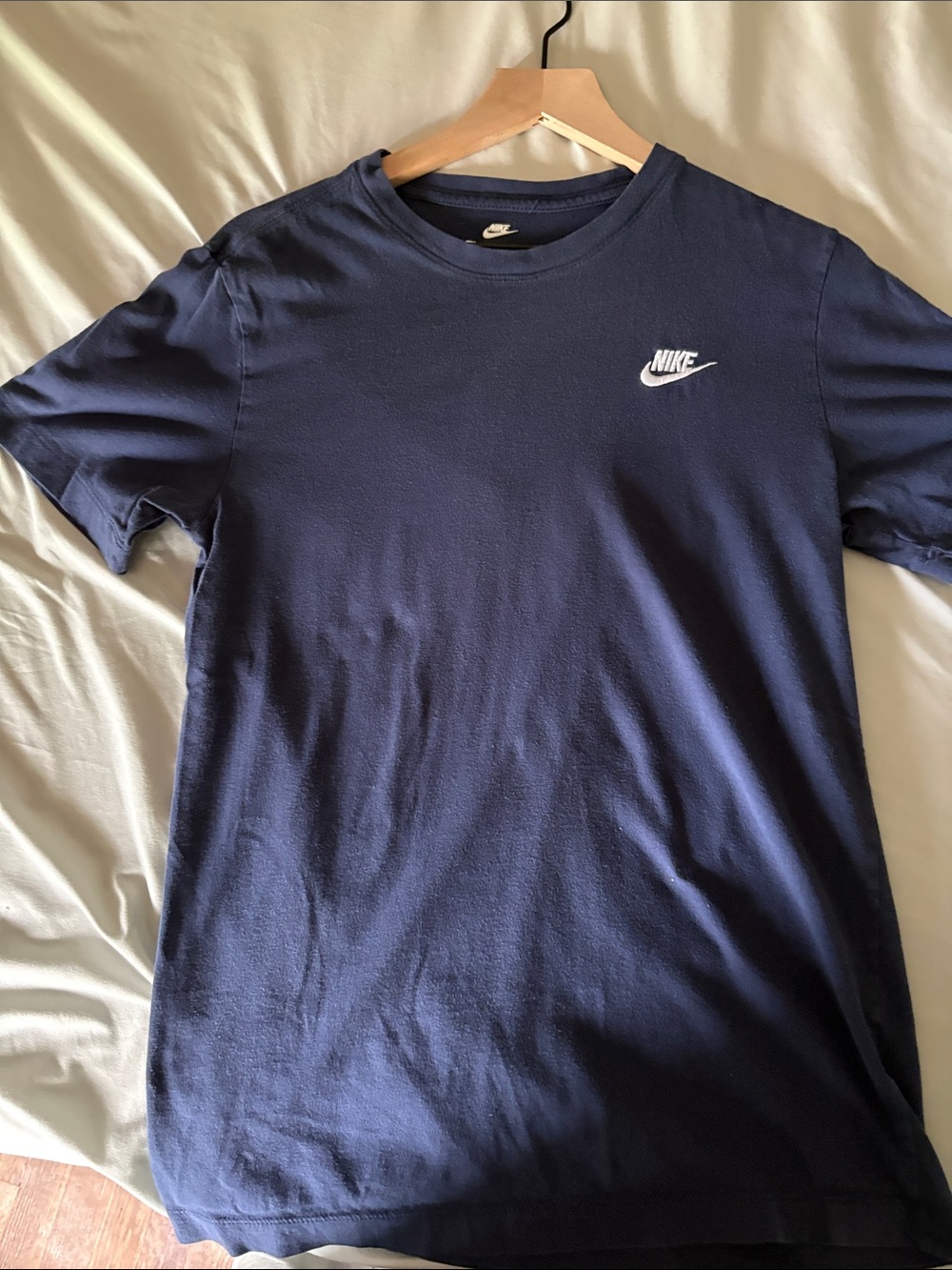 Nike Men’s Tee Size Small